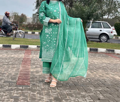 Lawn Embroidered 3Piece