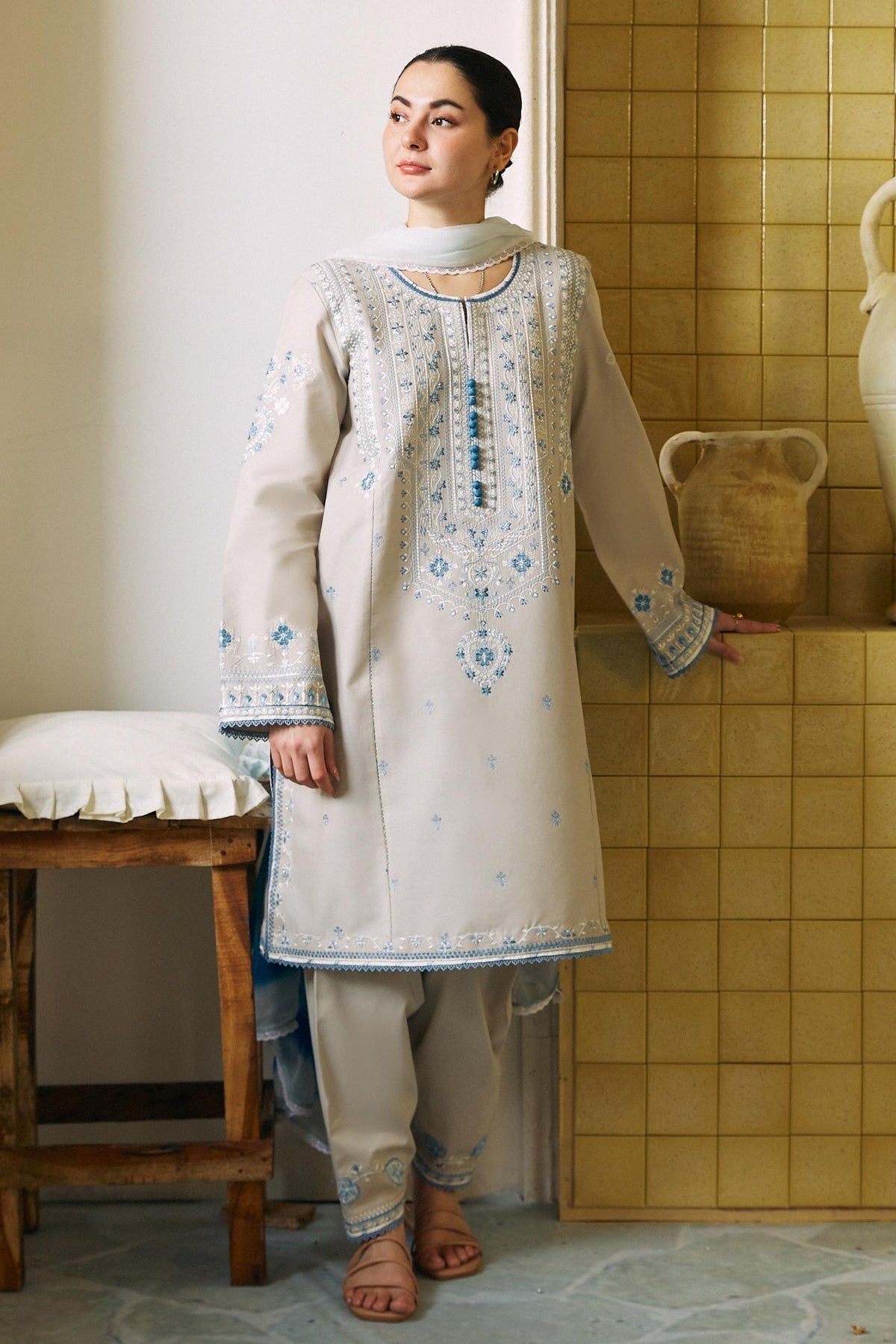 Grace-Luxury Full Embroidered Chikenkari Lawn Unstiched 3PC Suit