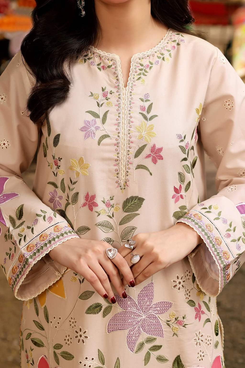 ANEELA’s EMBROIDERY LAWN 3PC
