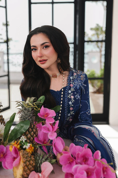 GRACE EMBROIDERY LAWN 3PC
