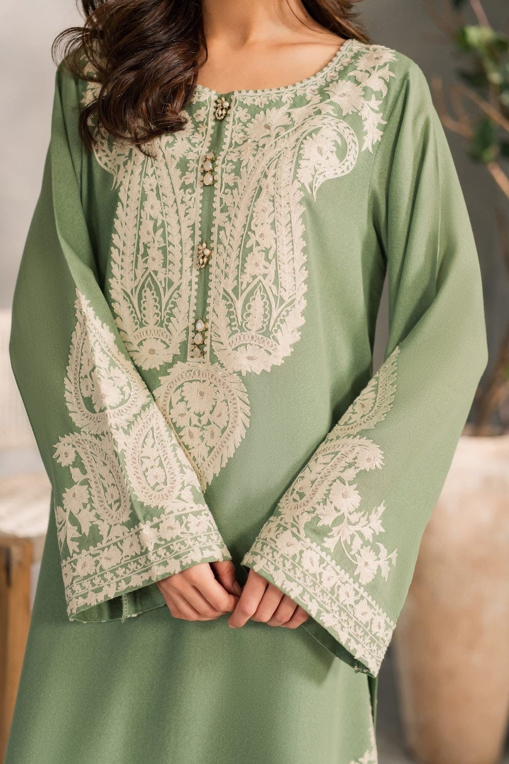MIRANA EMBROIDERY LAWN 3PC
