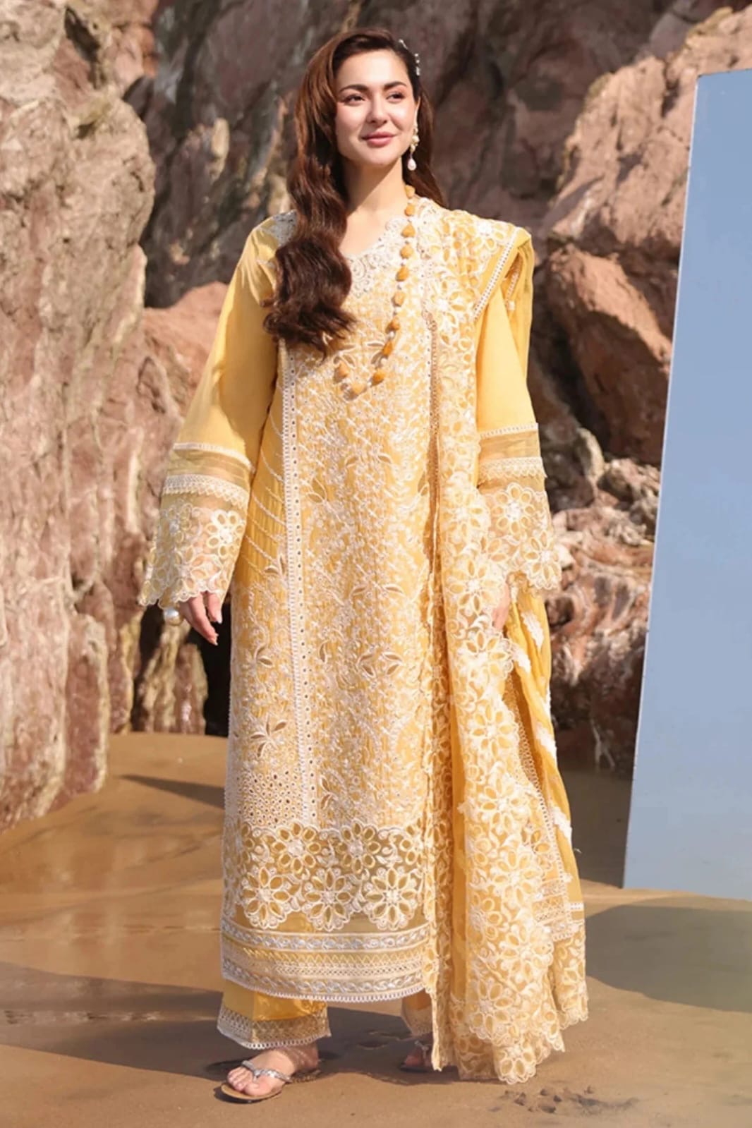 NUREH EMBROIDERY LAWN 3Pc