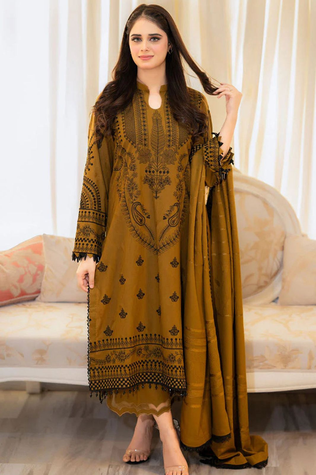 GRACE EMBROIDERY LAWN 3PC