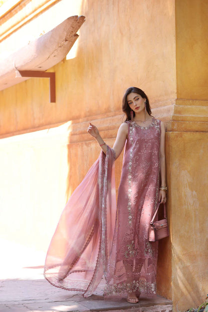 GRACE EMBROIDERY LAWN 3PC