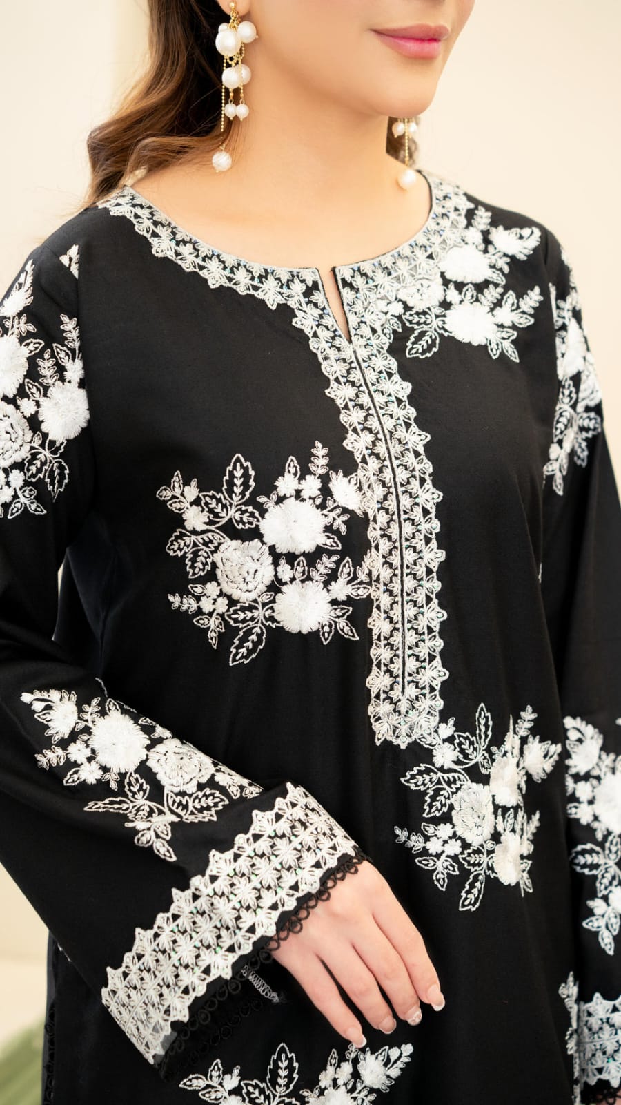 GRACE EMBROIDERY LAWN 3PC