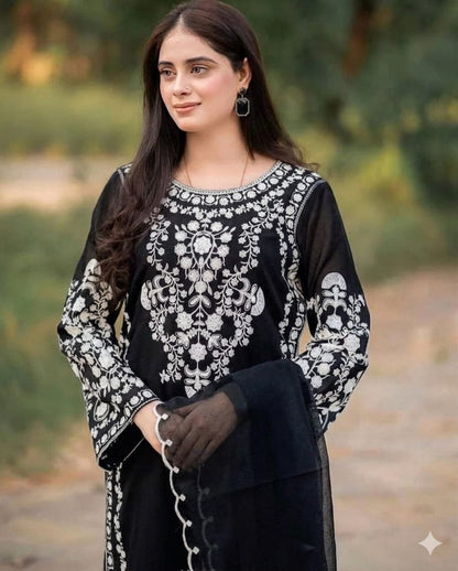 GRACE EMBROIDERY LAWN 3PC
