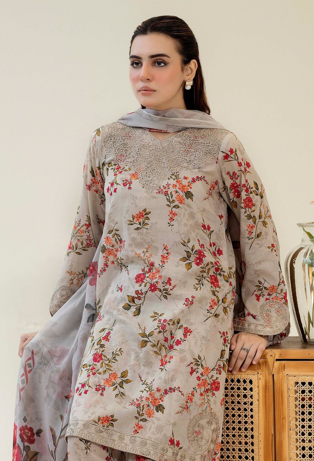 GRACE EMB/PRINT LAWN 3PC