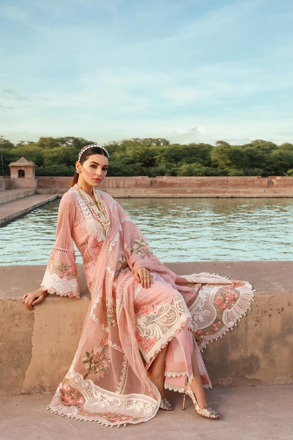Grace-Luxury Full Embroidered Chikenkari Lawn Unstiched 3PC Suit