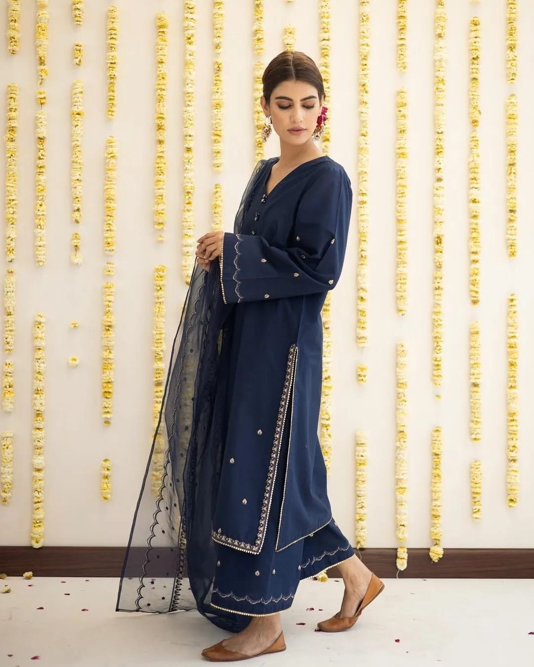 Lawn Embroidered Stitched 3Piece