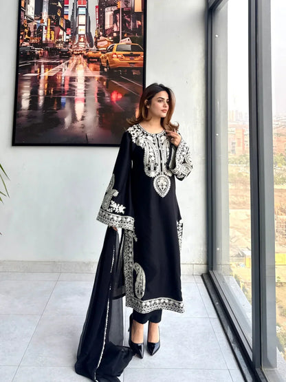 Lawn Embroidered 3Piece Stitched