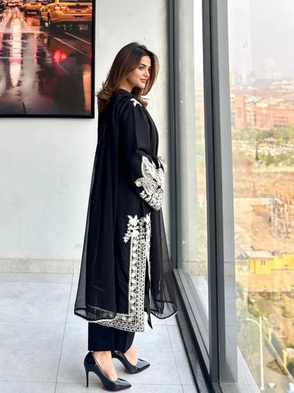 Lawn Embroidered 3Piece Stitched