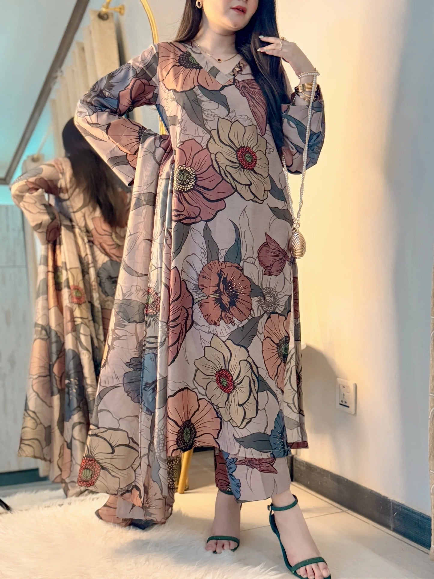 Lawn Silk Printed Stitched 3Piece